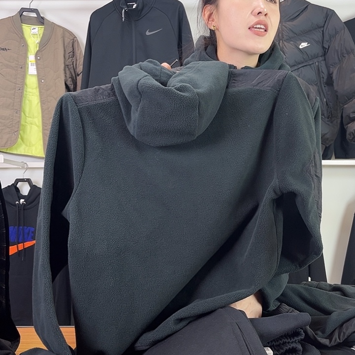 4883黑色外套2XL码170-190斤不退换