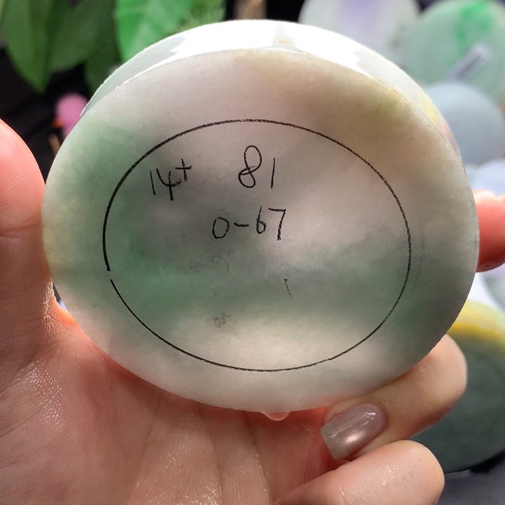 未镶嵌手镯定制翡翠