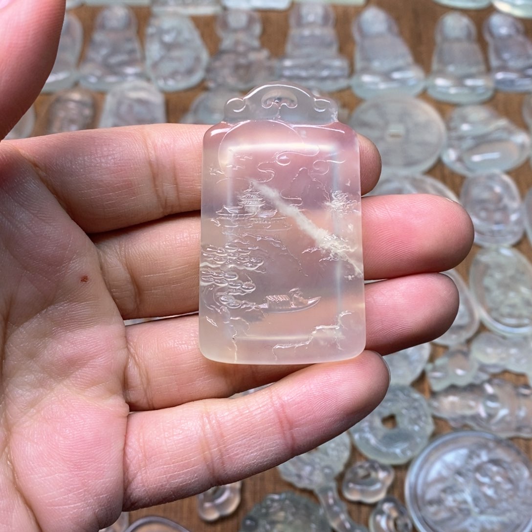 岫玉吊坠(不含链)未镶嵌