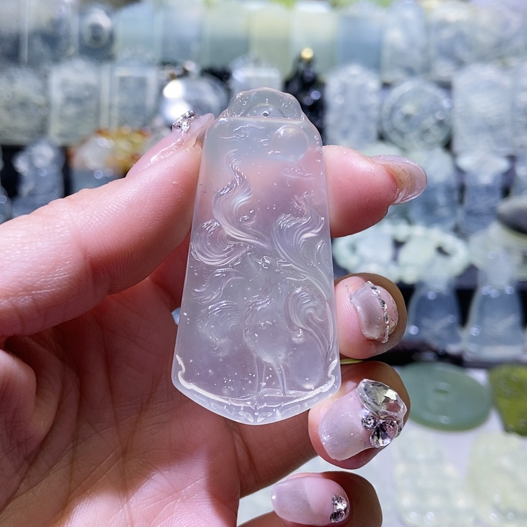 岫玉吊坠未镶嵌吊坠