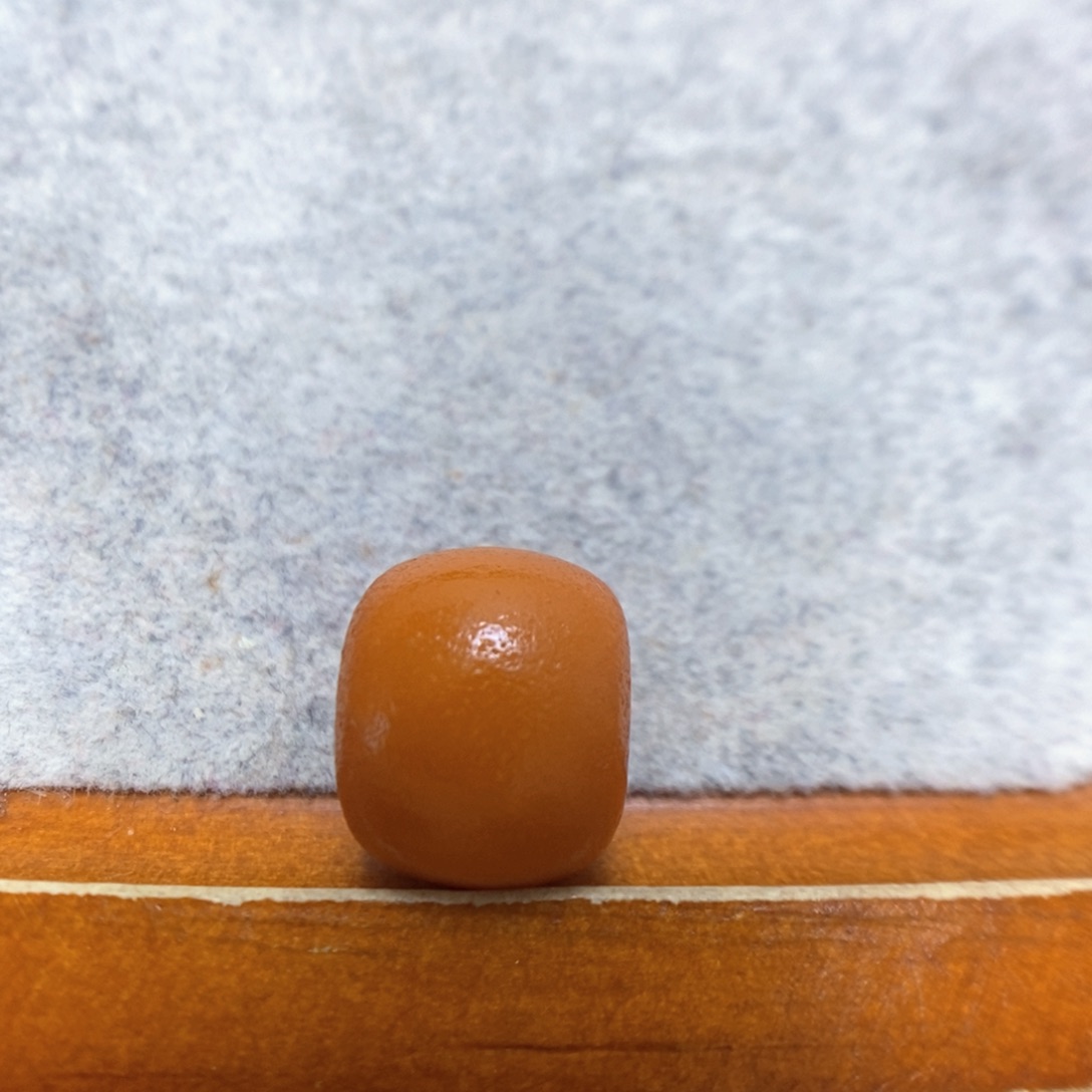 蜜蜡裸石未镶嵌大*配饰