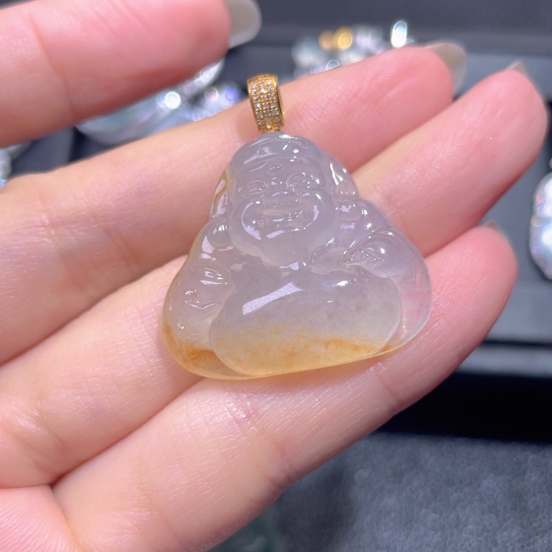 颈饰18K金镶嵌翡翠翡翠