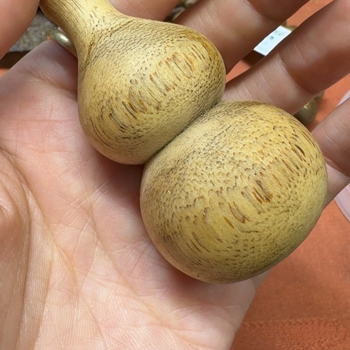 大叶紫檀（黑酸枝木类）