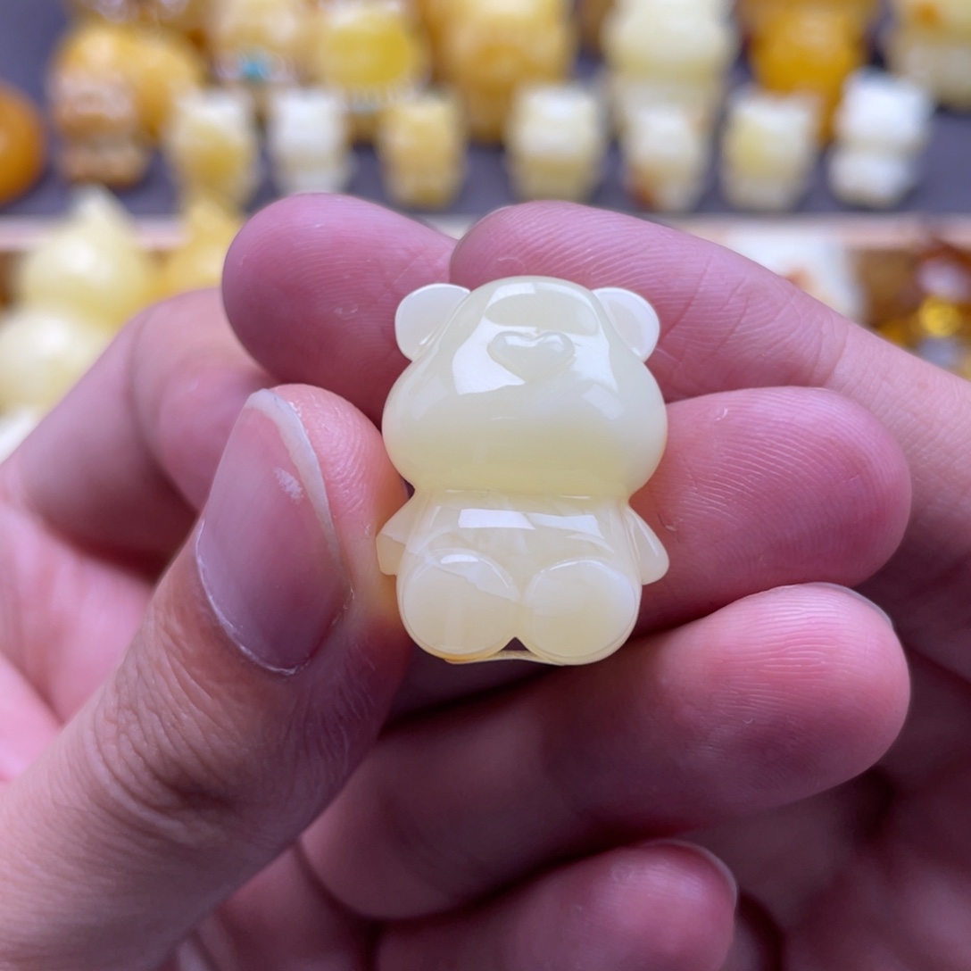 琥珀未镶嵌裸石蜜蜡