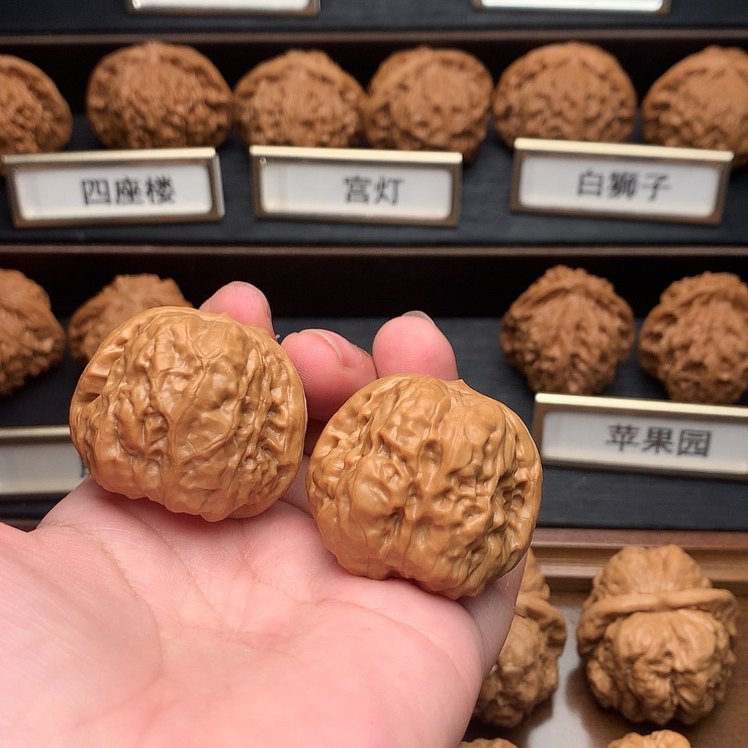 文玩核桃吊坠190号蛙37