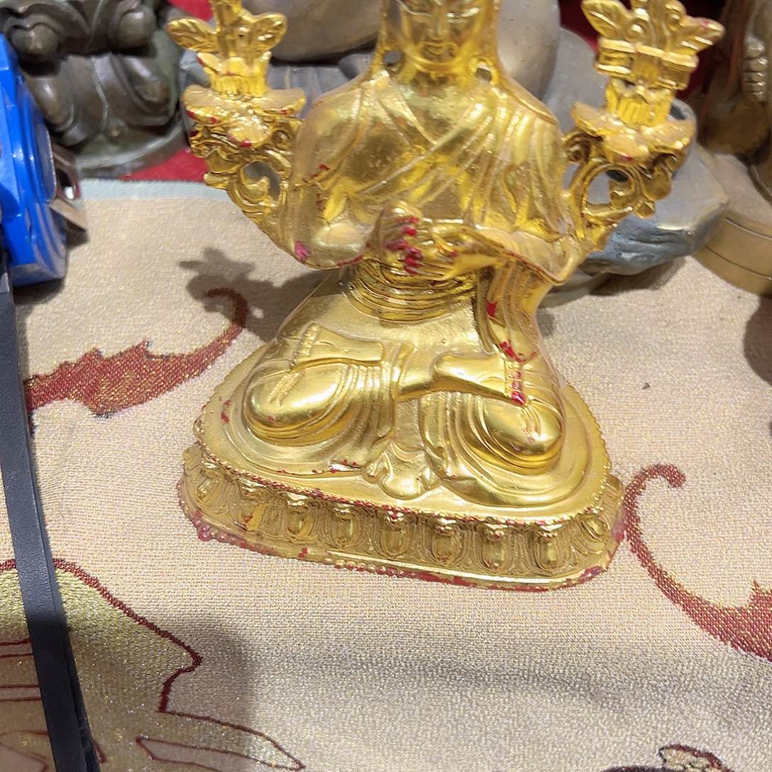 古**。黄铜摆件工艺品，