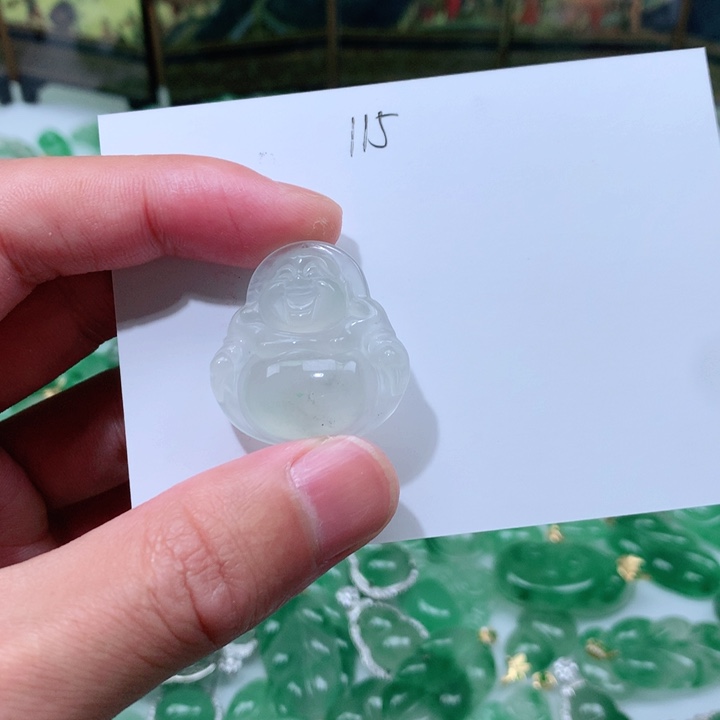 石英质玉颈饰未镶嵌