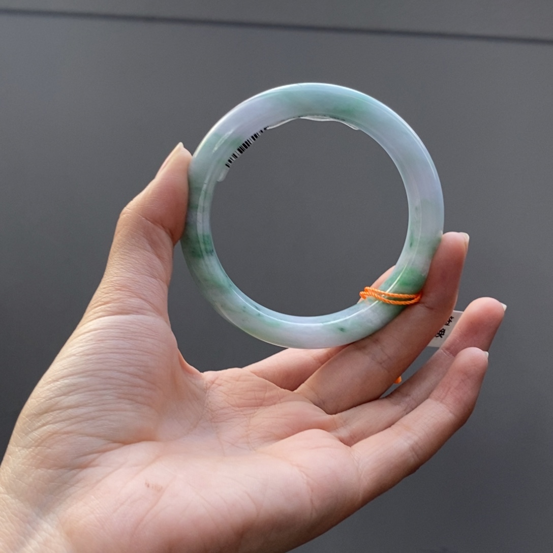 黑***茶翡翠未镶嵌手镯圈口60