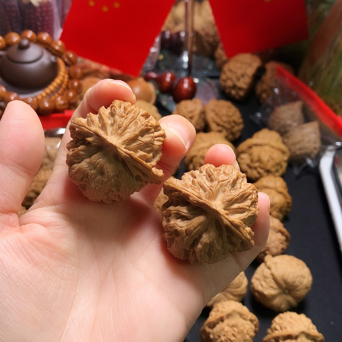 文玩核桃吊坠苹果园41