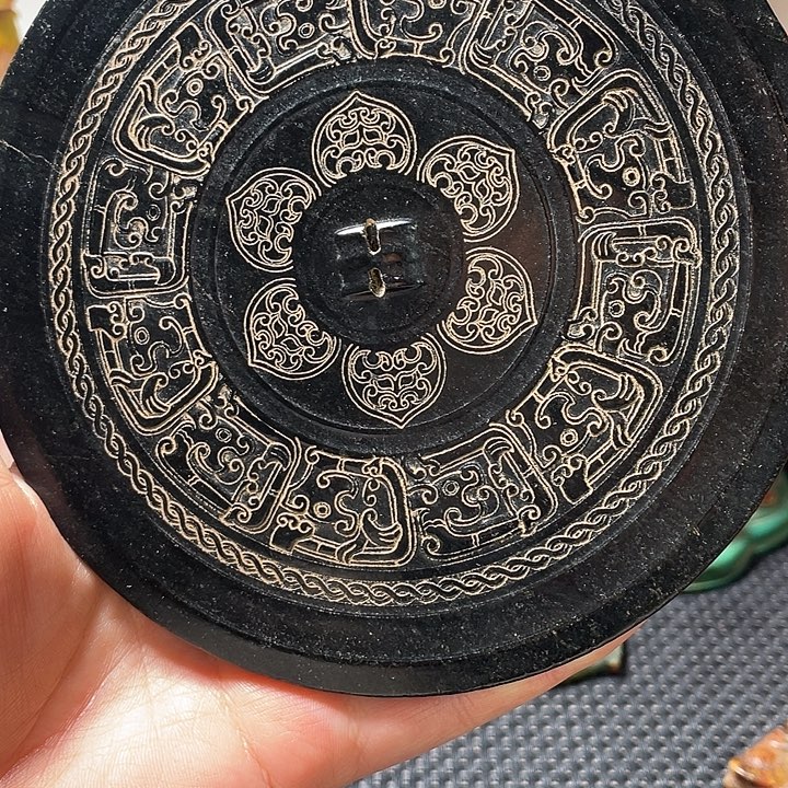 吊坠紫金钵盂菩提