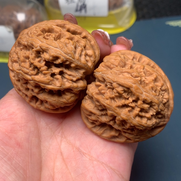 文玩核桃把件47-14842-9