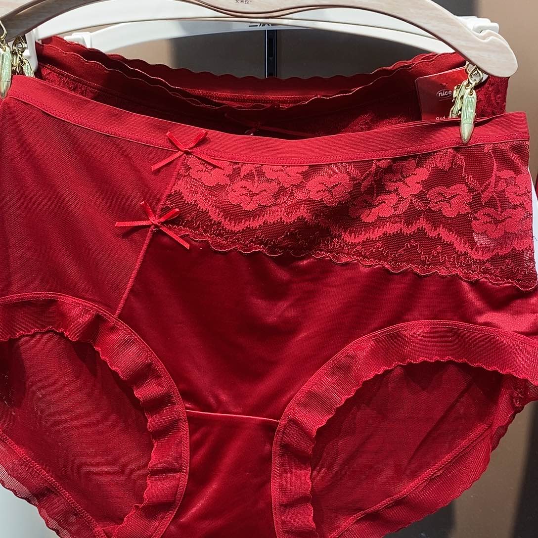 三醋酯纤维女款冰丝红色内裤单条装