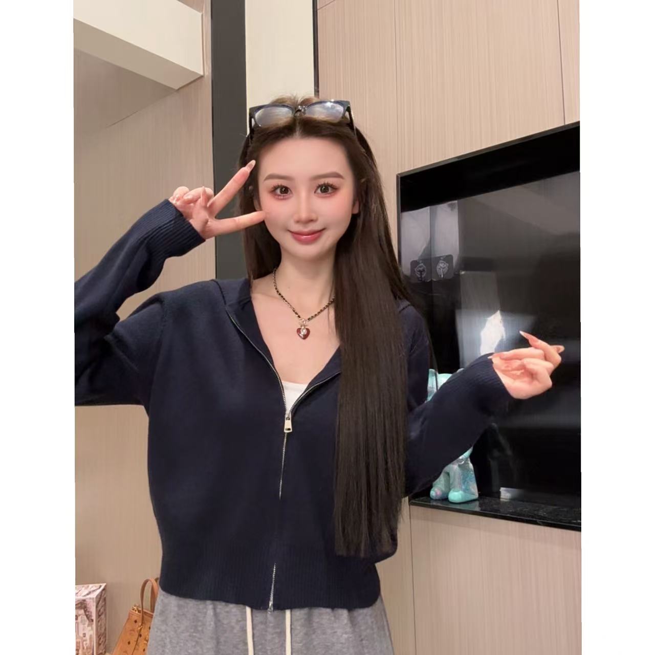 【许我耀眼】露思同款慵懒风连帽拉链针织外套通勤显瘦百搭毛衣女装