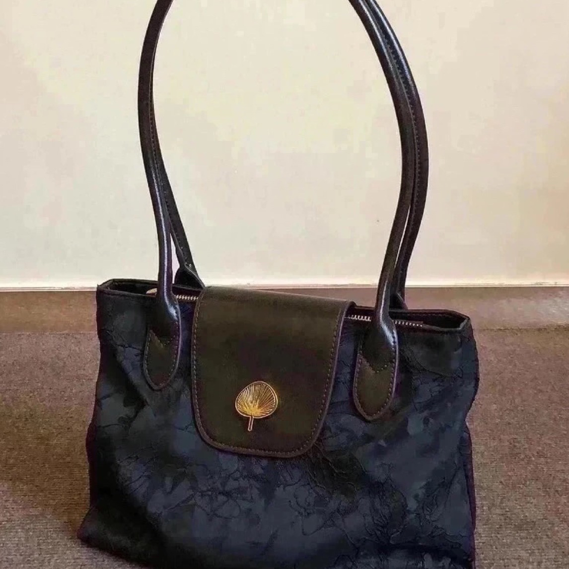 331到399复古女包