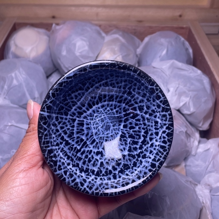 茶盏我在等车啊哈在