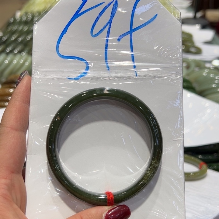 和田玉（糖玉）手镯未镶嵌