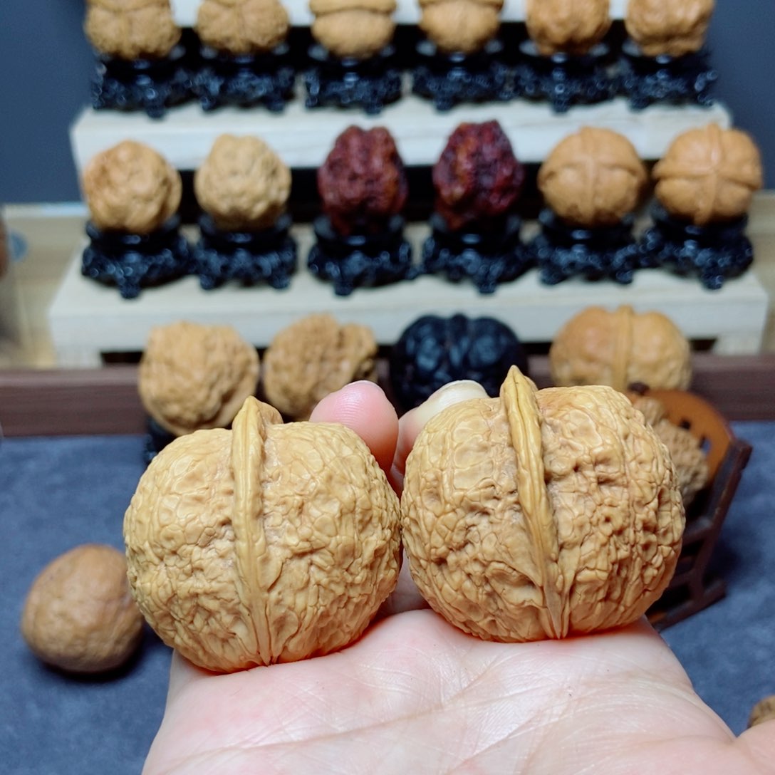 桃核把件8…………40mm