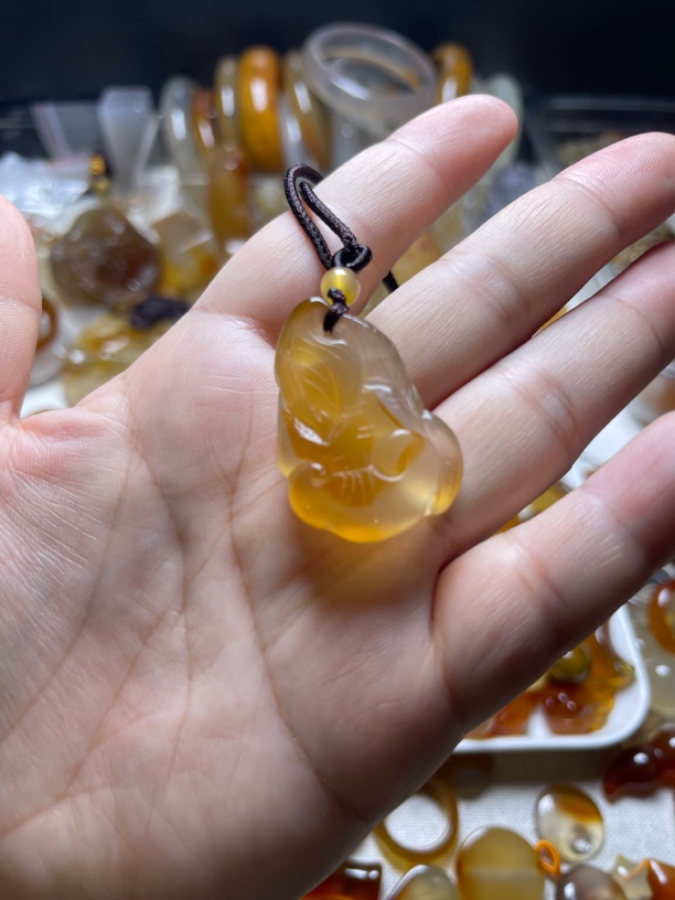 北红玛瑙如意吊坠年女同款