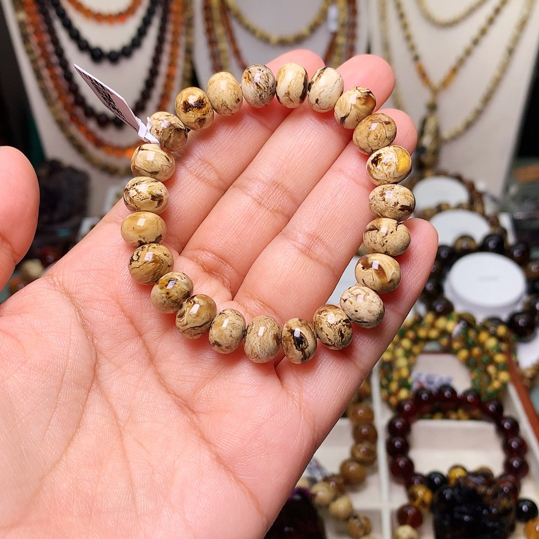 成***件琥珀未镶嵌裸石抚顺琥珀806