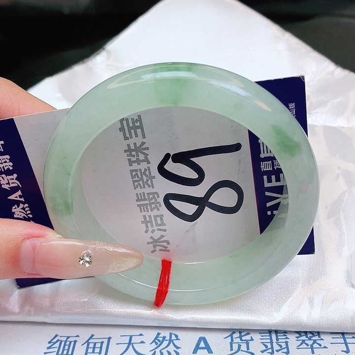 翡翠手镯未镶嵌缅甸天然a货翡翠手镯