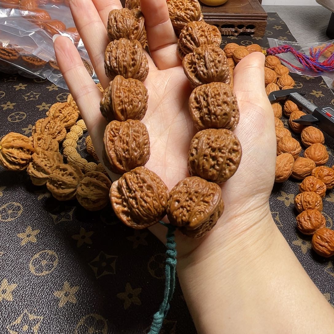 *****核桃磨盘麻核桃手持