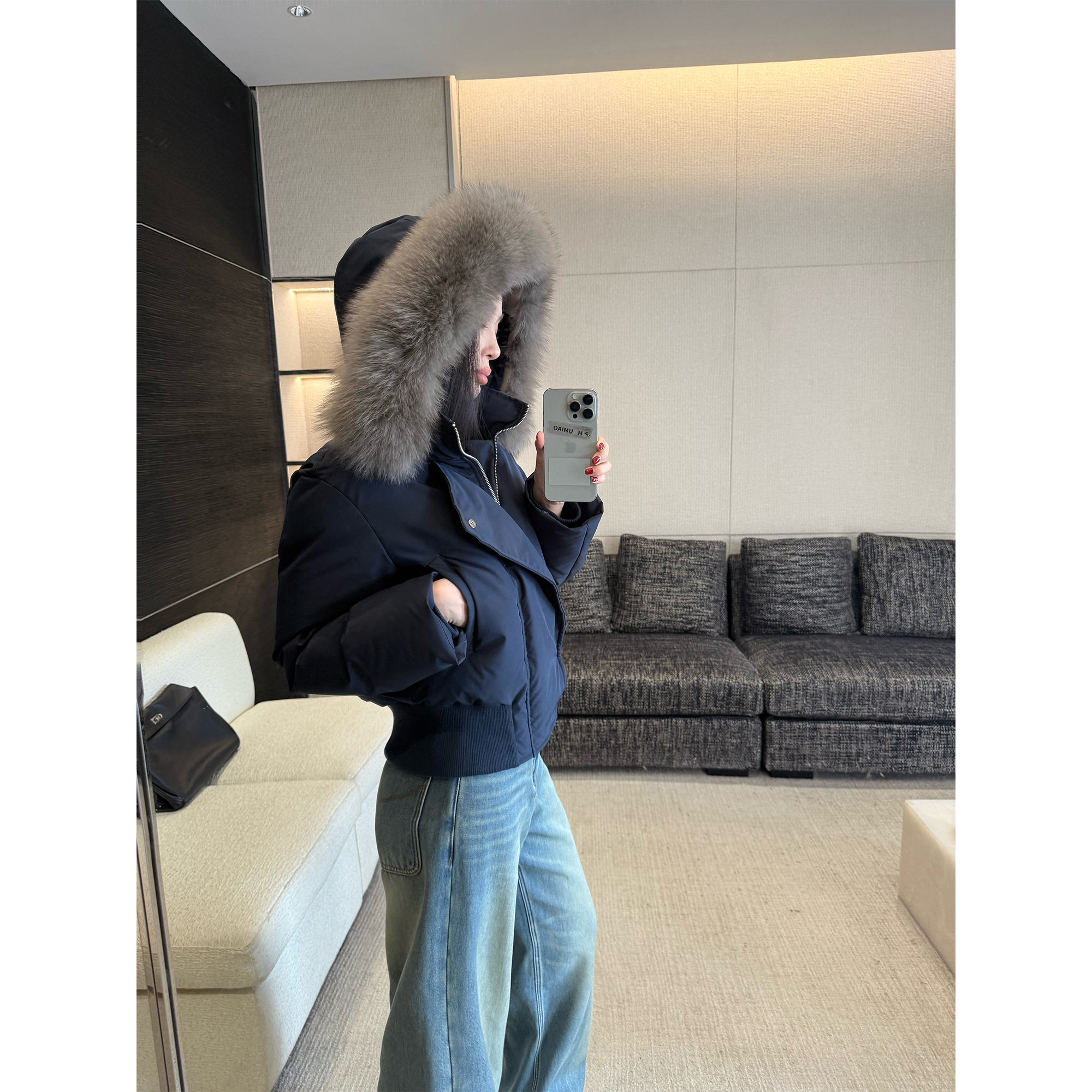 周淼【飞行员】蓝狐狸毛领连帽短款三星羽绒服外套女冬ZM25Y10043D