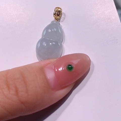 颈饰18K金镶嵌翡翠