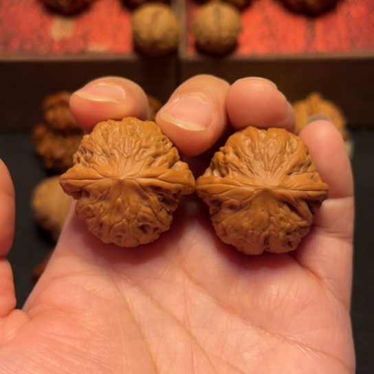 文玩核桃吊坠铁锤妹妹