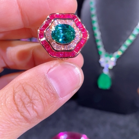 银S925镶嵌颈饰红宝石