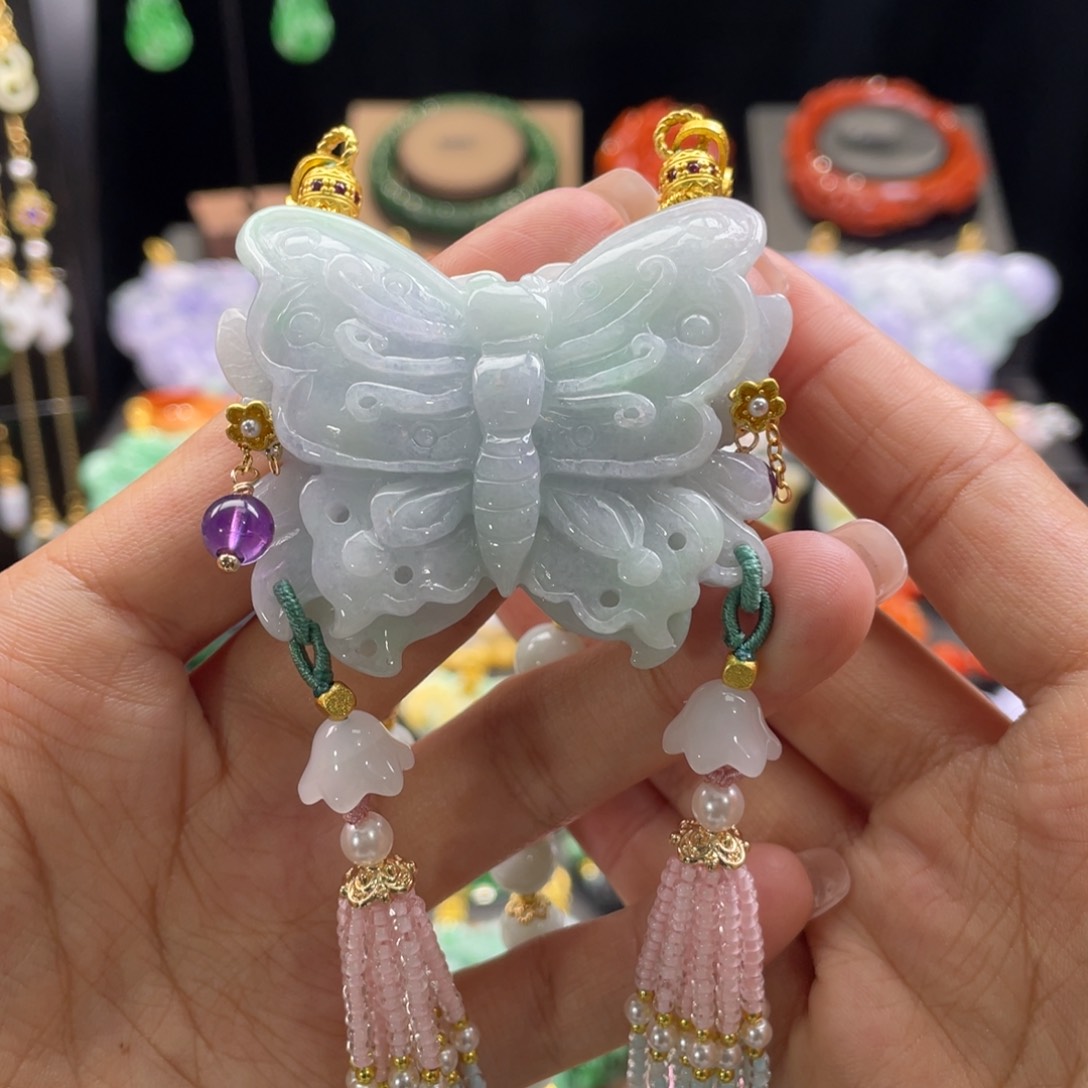 翡翠颈饰未镶嵌代编织