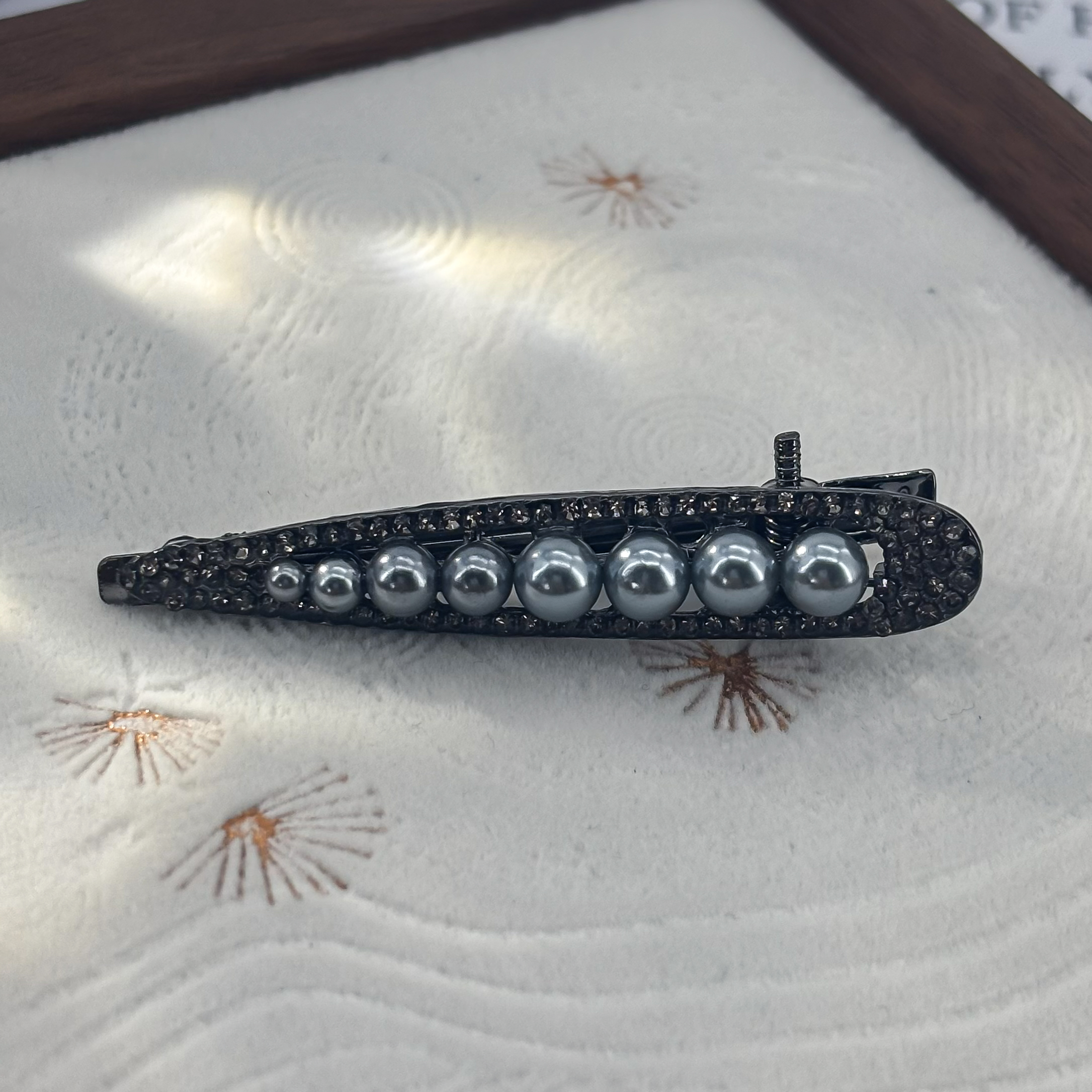 1010复古珍珠压夹 5.8CM