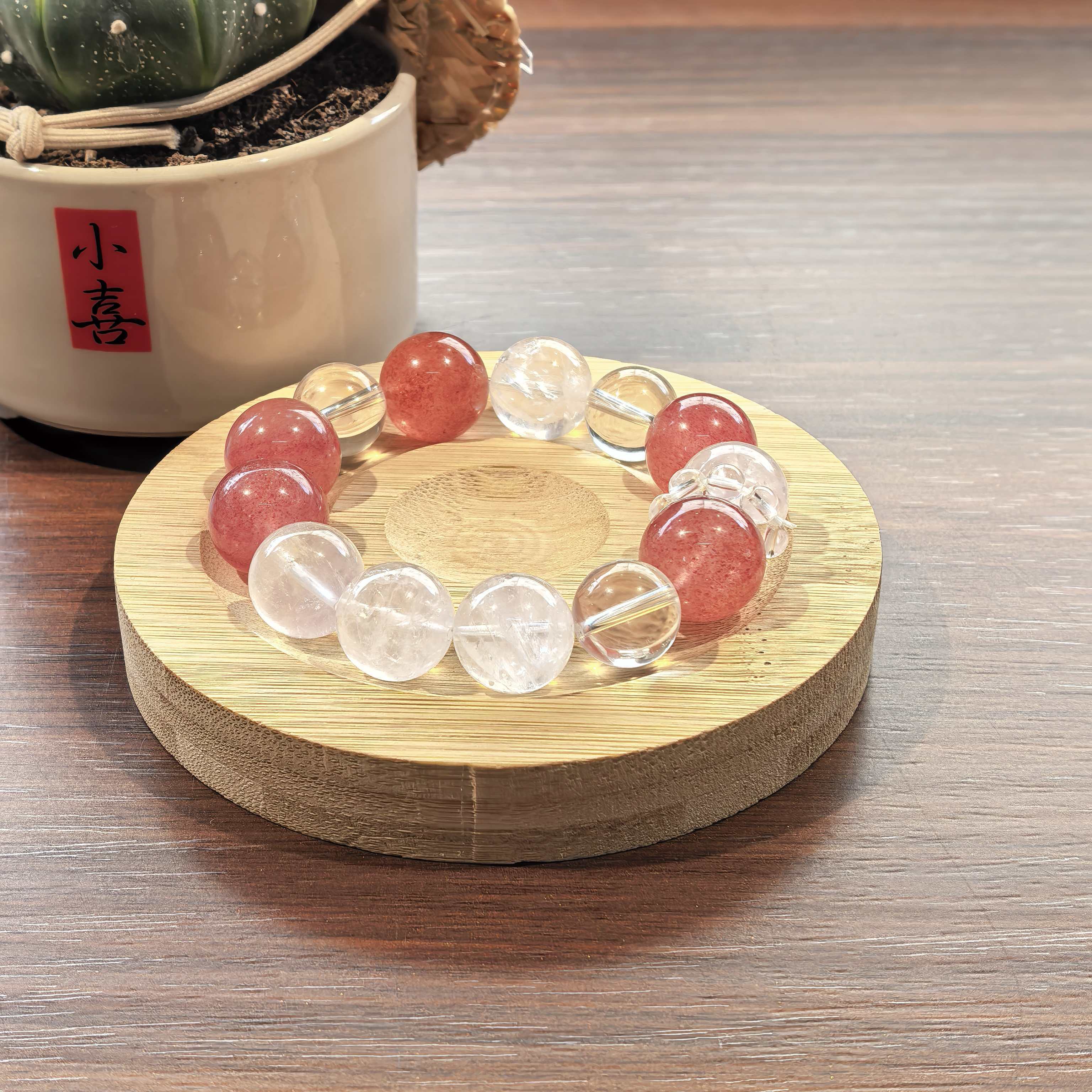 【大咪数定制】魅力超显白大颗粒草莓晶白幽灵白水晶纯天然水晶手串