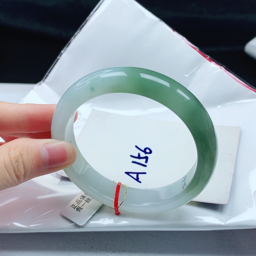 【闪购商品】翡翠手镯未镶嵌天然缅甸a货手镯57+