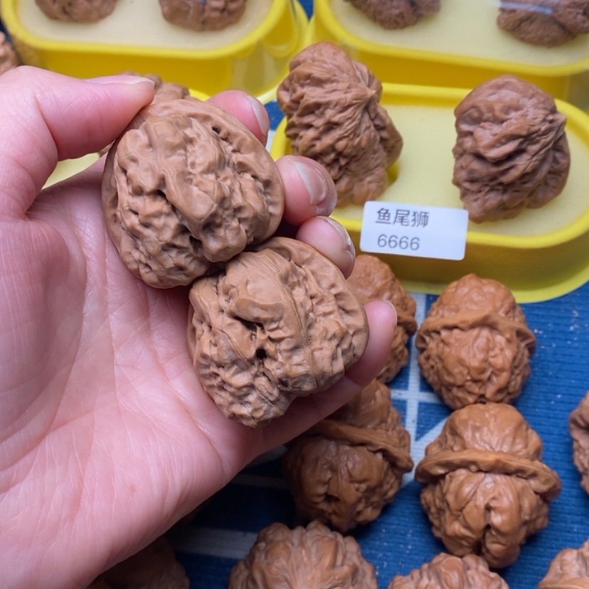 【闪购商品】手串/手链核桃边40三角蛙