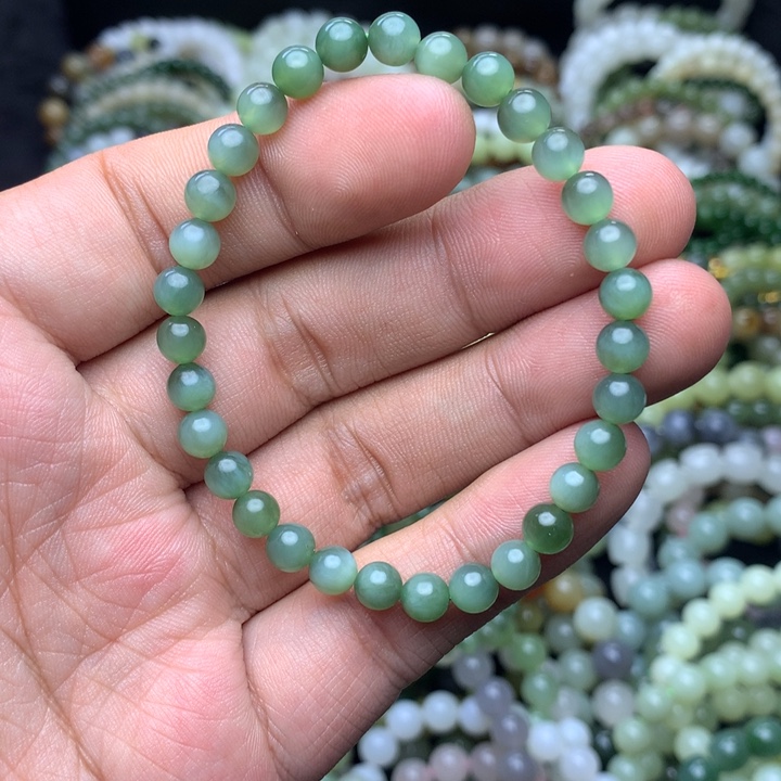 和田玉未镶嵌手串碧玉蓝猫