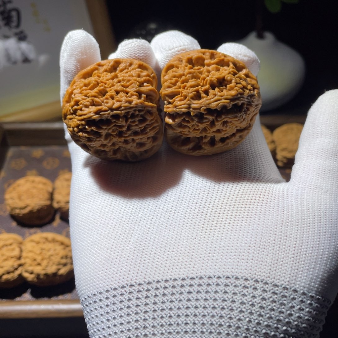 文玩核桃吊坠海****装核桃