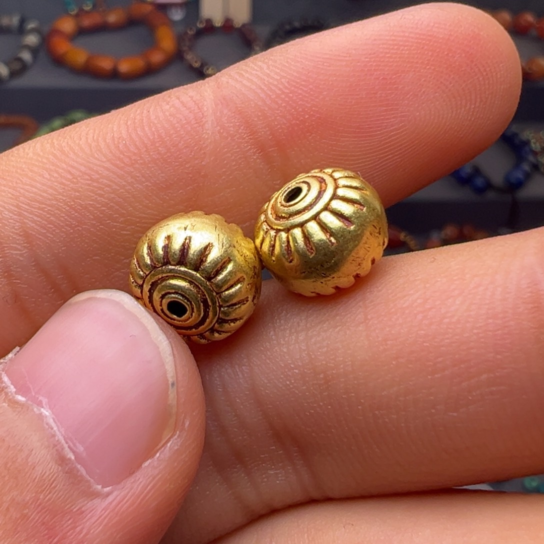 洋***哥非金属xihecuhechujuxij