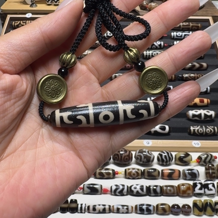 玛瑙/玉髓合金颈饰