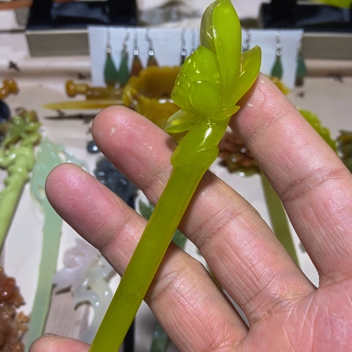 蛇纹石玉发簪未镶嵌