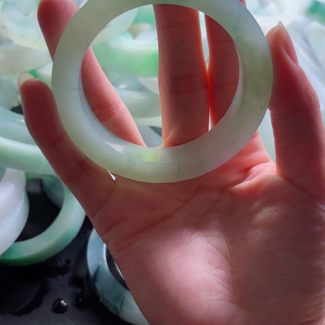 广***鱼定制翡翠未镶嵌不退不换