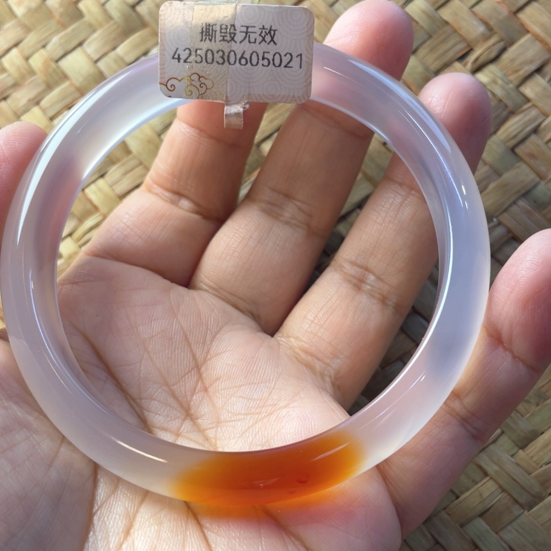 玛瑙/玉髓手镯未镶嵌