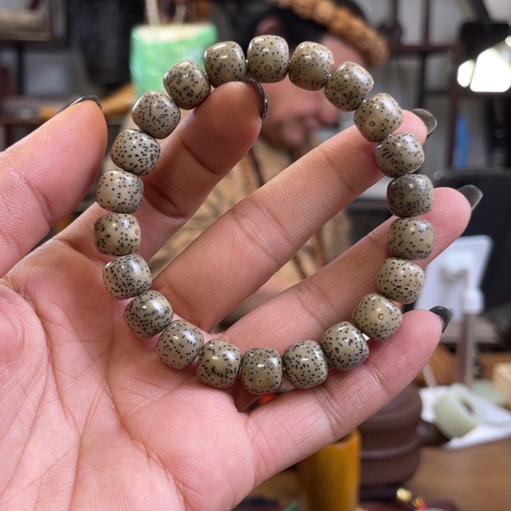 星月菩提手串星月菩提