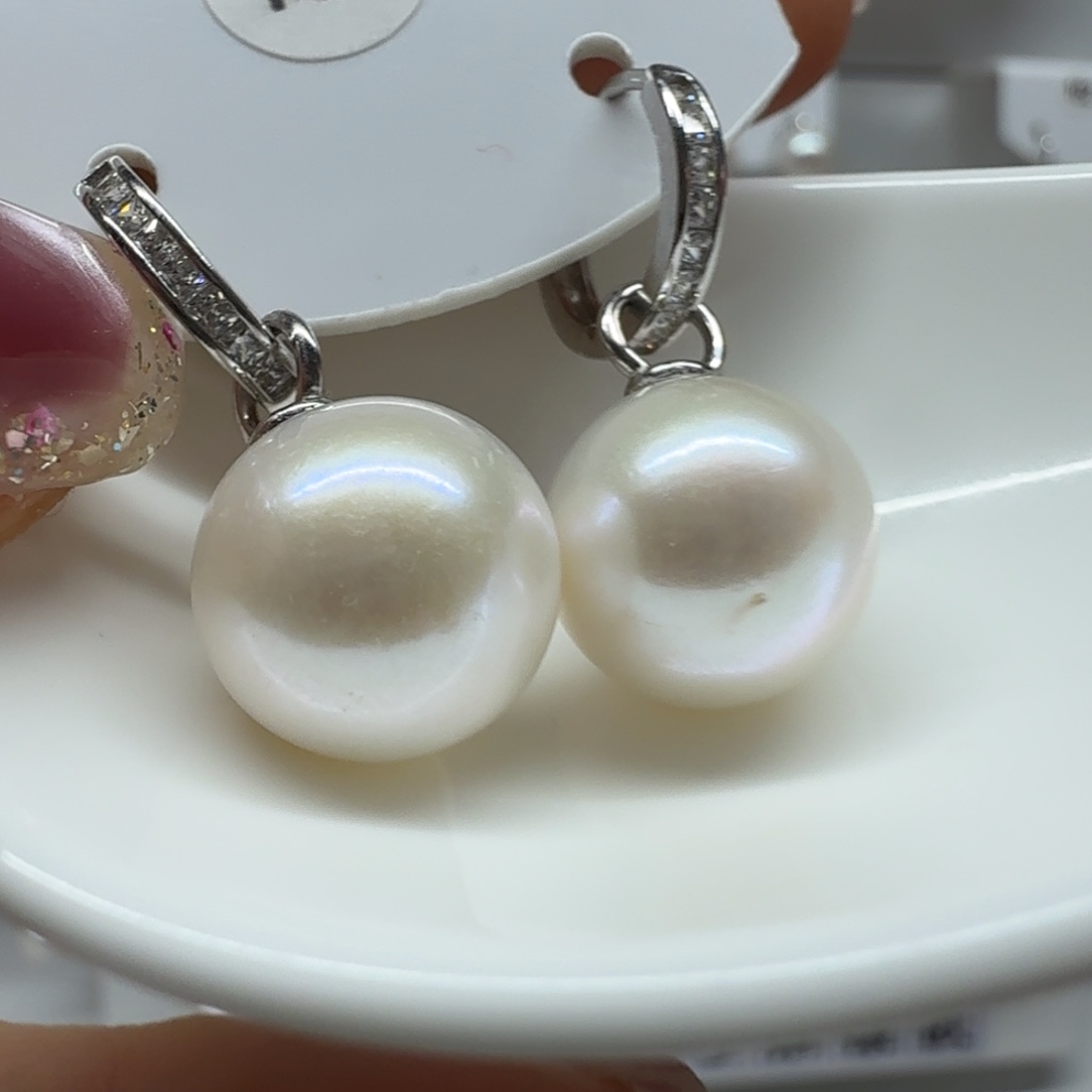 用***7耳饰淡水珍珠银S925镶嵌珍珠