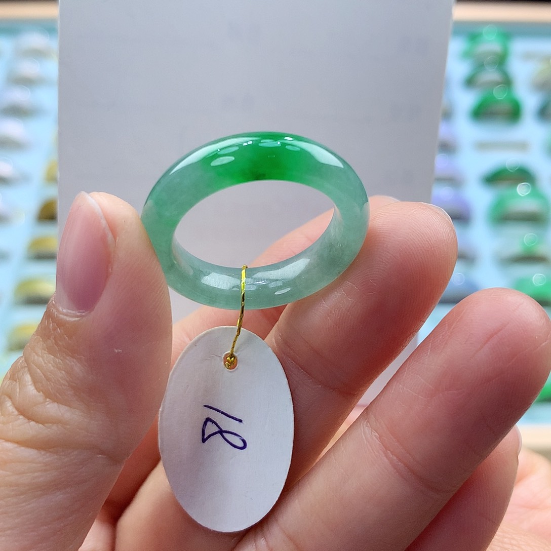 翡翠戒指未镶嵌用****418圈