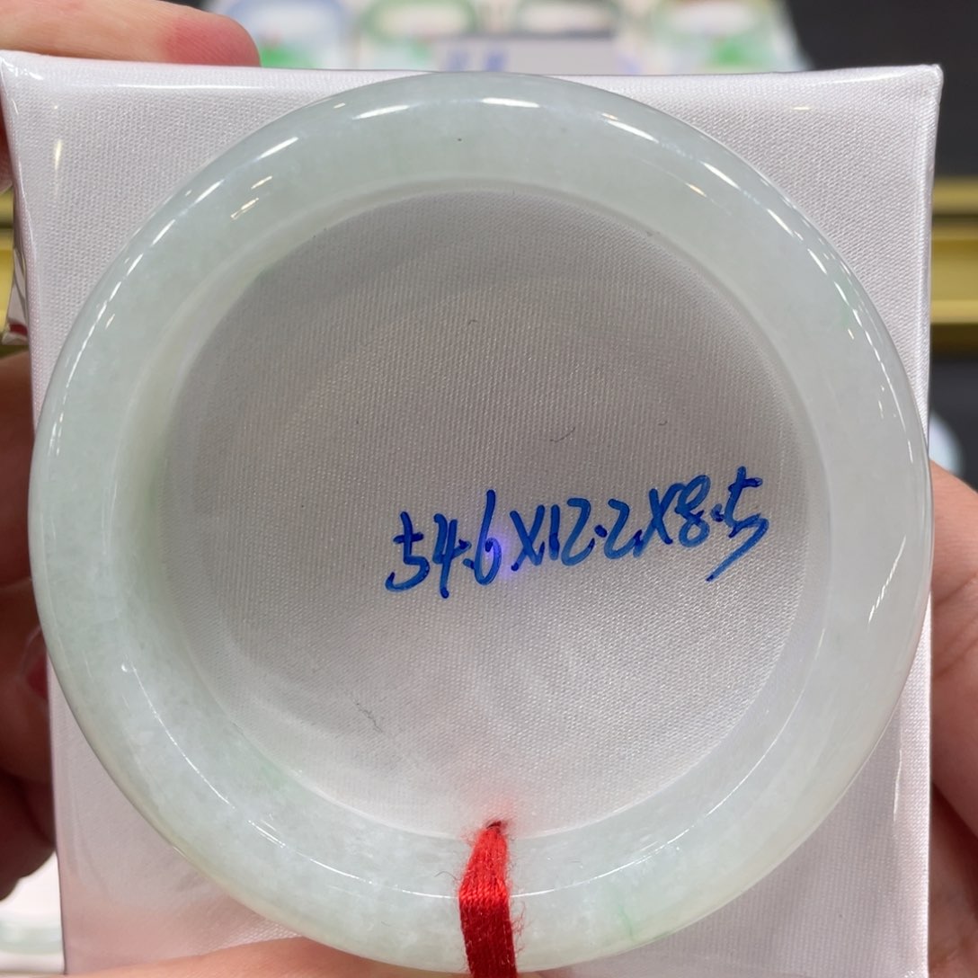 翡翠未镶嵌手镯6号