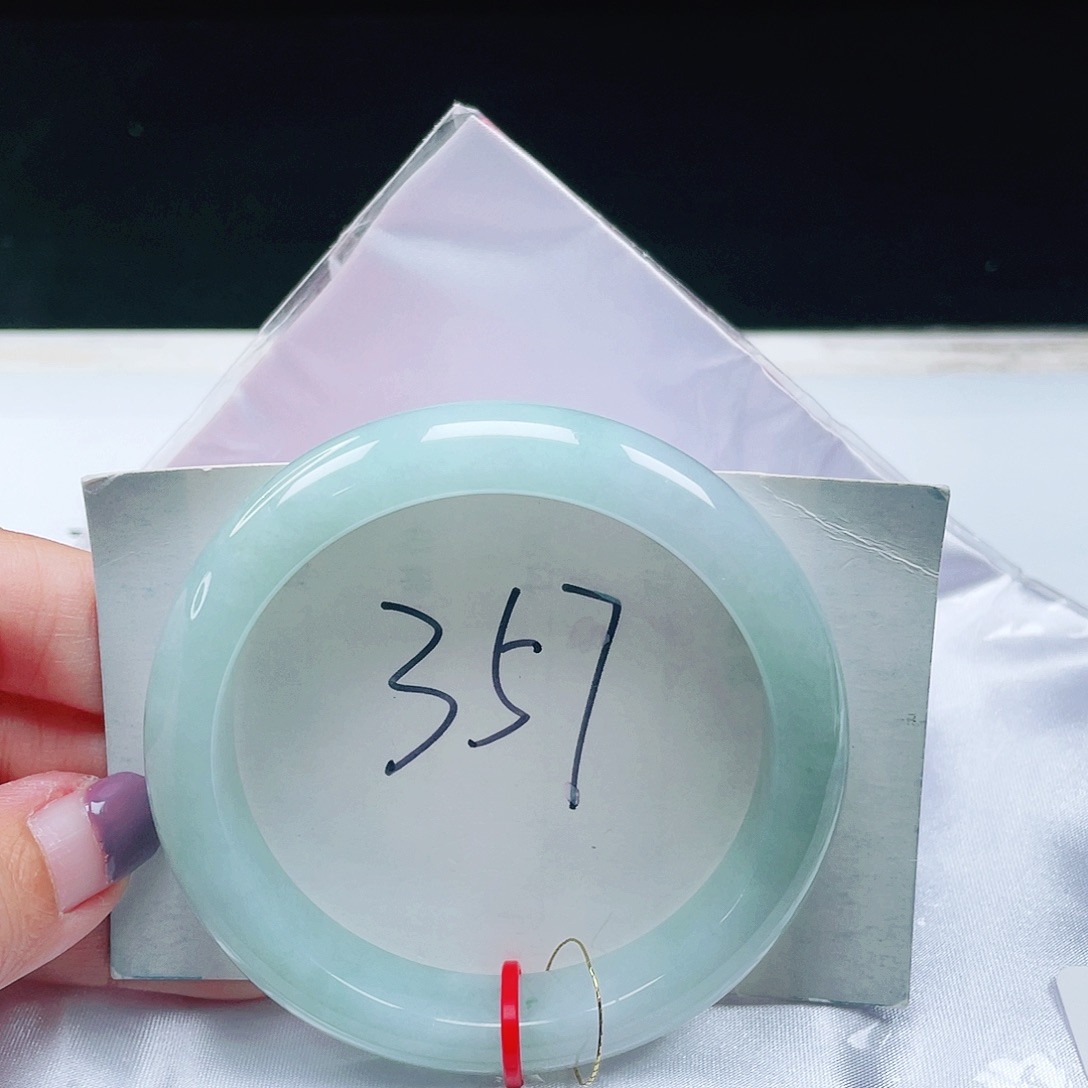 翡翠未镶嵌手镯缅甸翡翠56+
