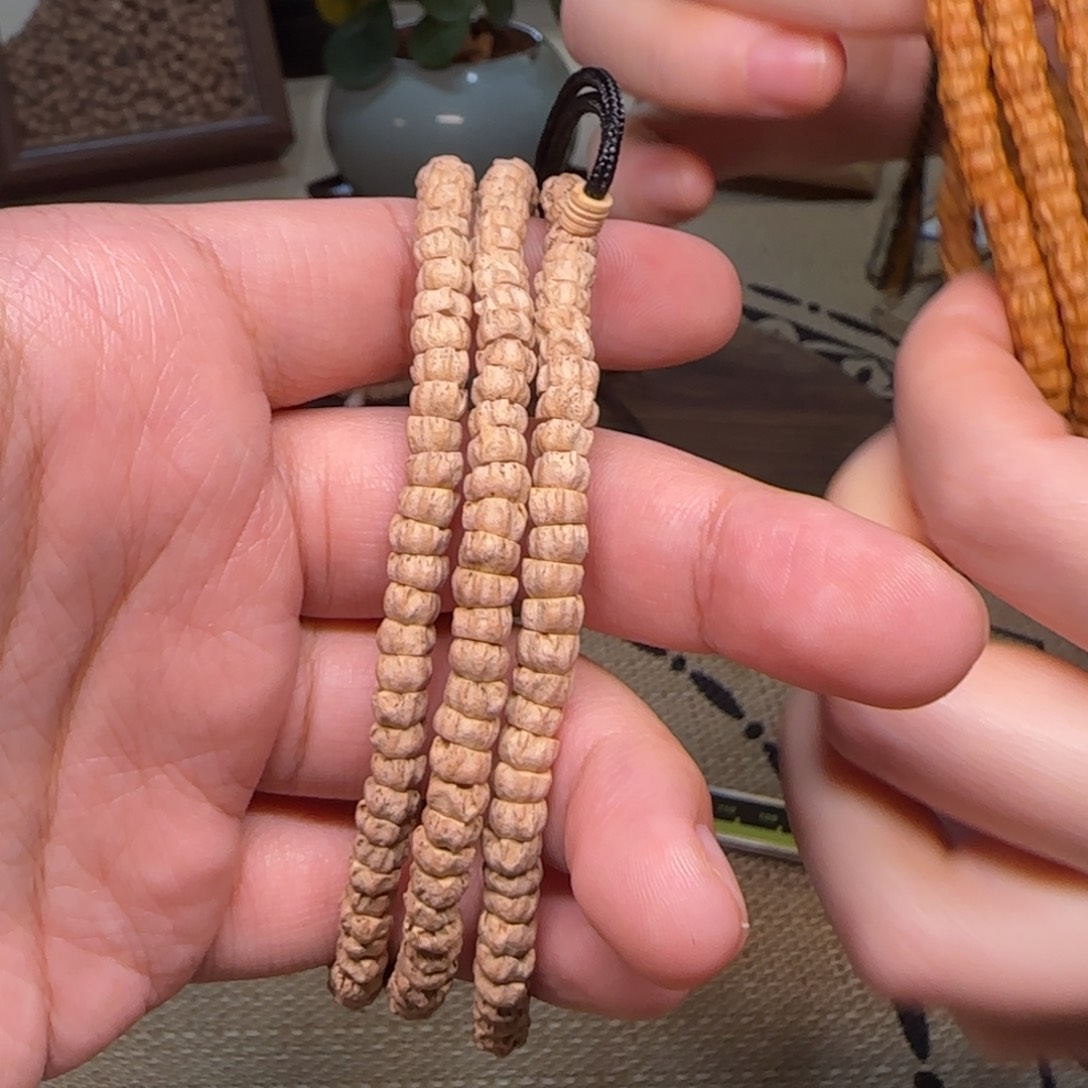 柏香籽/百香籽吊坠