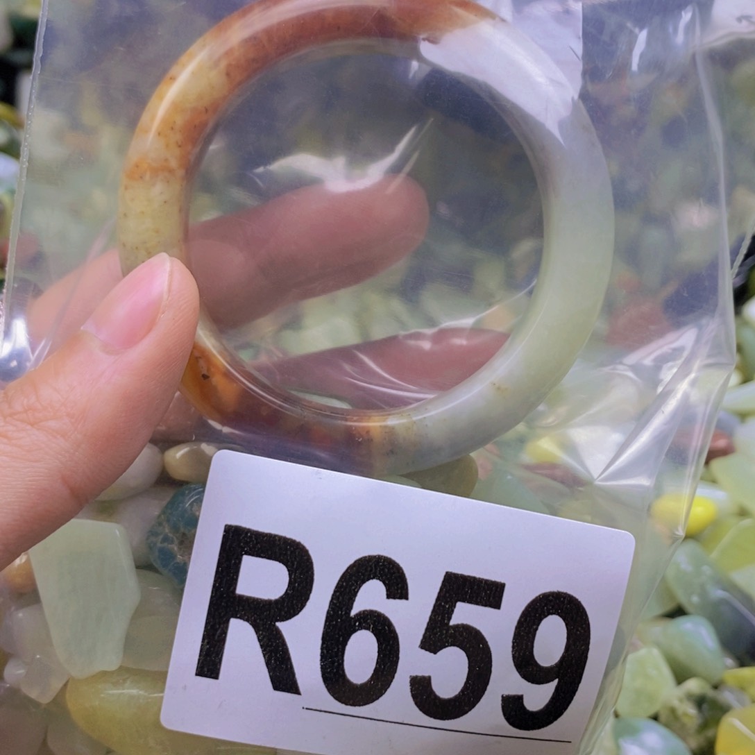 未镶嵌岫玉鱼缸石