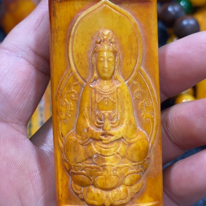 滴血莲花菩提吊坠