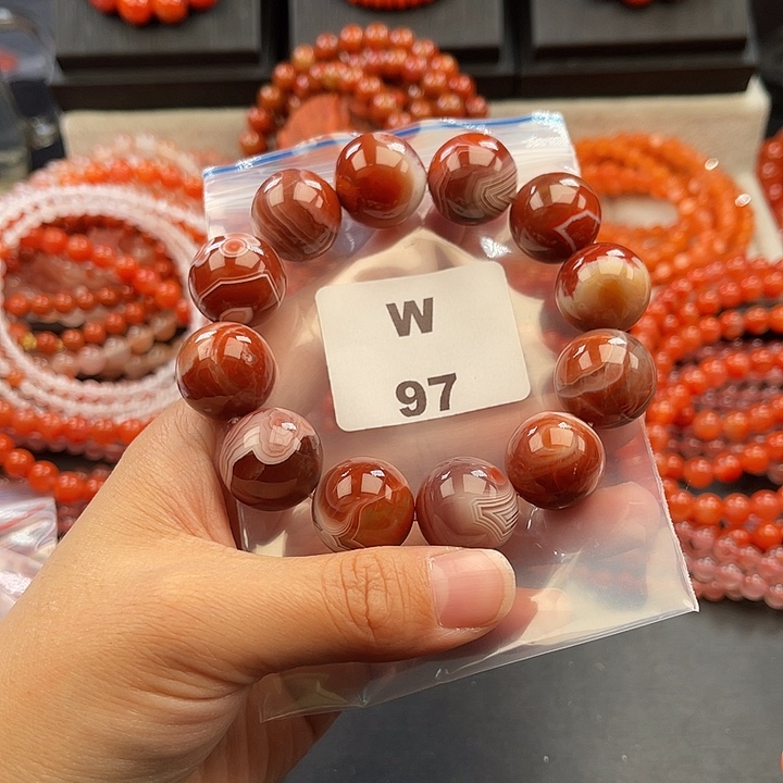 提***？南红玛瑙未镶嵌多样性发货默认微瑕称重18mm